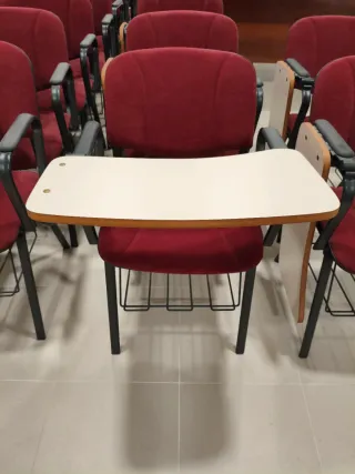 Sillas de aula con mesa plegable