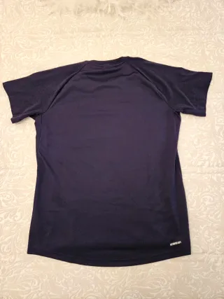 Camiseta Adidas azul deportiva