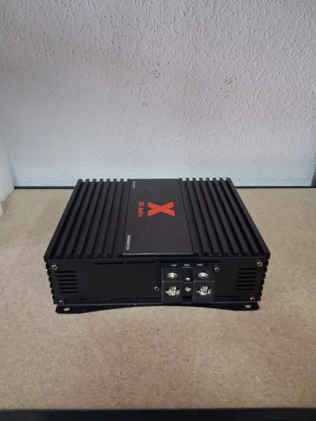 Amplificador XDL Audio SAA-3000.1 Negro