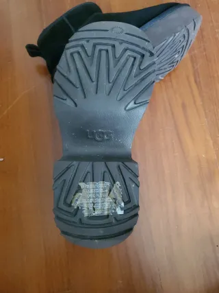 Botas UGG negras plataforma