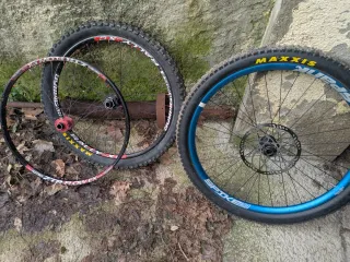 Despiece bicicleta de descenso Scott Gambler 2016