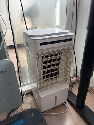 Torre ventilador eléctrico blanco