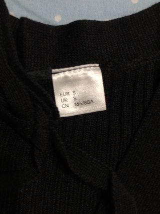 Set composto da 1 maglia corta e 2 gonne corte