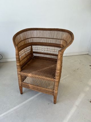 Sillón de ratán artesanal