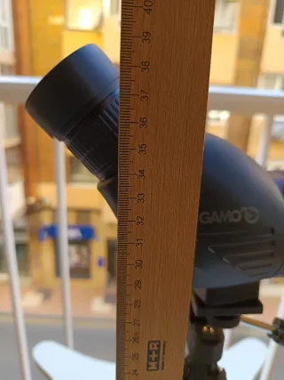 Telescopio Gamo 15-45X60 con trípode