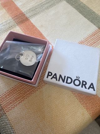 Chapa Pandora con frase