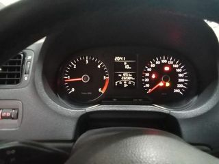 Volkswagen Polo 1.6 TDI 90cv DSG Advance