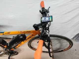 Bici eléctrica carretera Orbea naranja