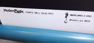 Pantalla Proyector Modern Plastic M.P. ASTER 130.