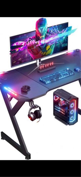 Mesa Gamer Negra con Luces LED
