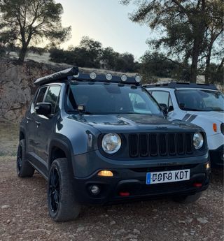 Jeep Renegade Trailhawk