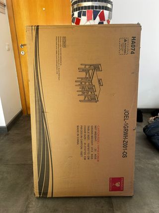 JUEGO DE COMEDOR CON 4 SILLAS