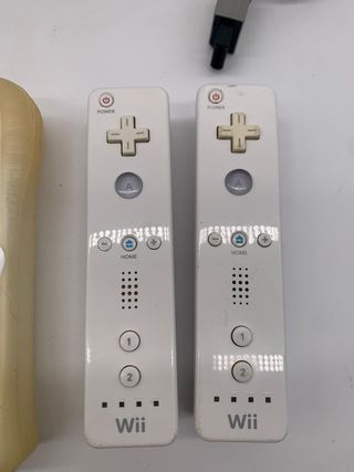 Nintendo Wii Completa + 4 Mandos + WiiSport