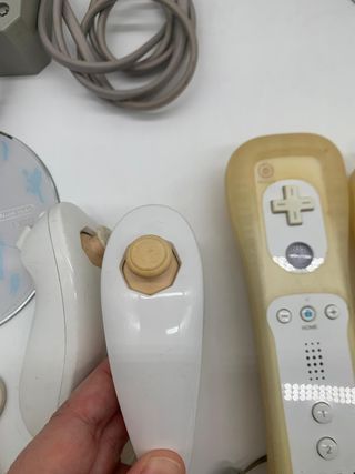 Nintendo Wii Completa + 4 Mandos + WiiSport