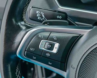 Volkswagen Tiguan 2.0 TDI R-Line DSG Sport BlueMotion 150CV