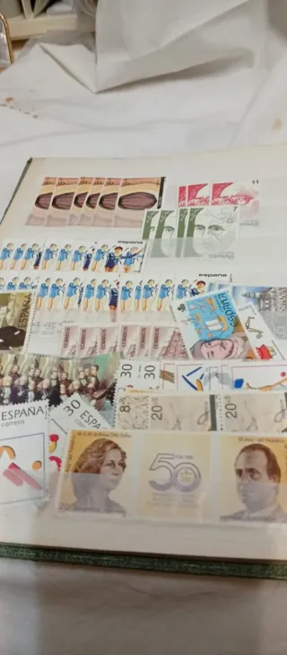 Álbum de sellos españoles