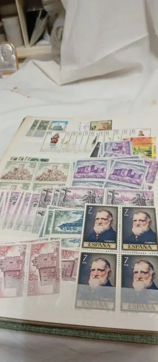 Álbum de sellos españoles