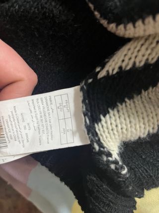 Jersey geométrico blanco y negro