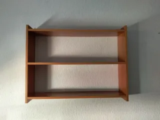 Estantería de madera marrón 80x60