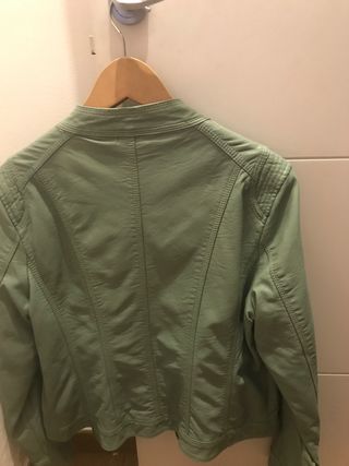 Chaqueta polipiel verde Talla XL
