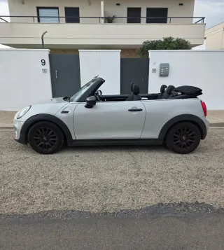 MINI Cabrio 2017