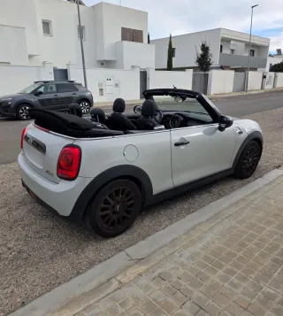 MINI Cabrio 2017