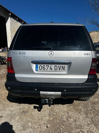 Mercedes-Benz ML 2005