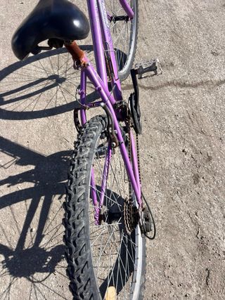 Bicicleta funcional antigua