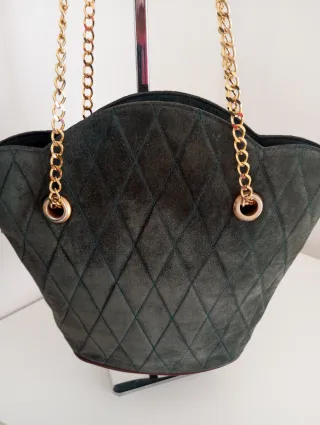 Borsa vintage trapuntata con catena dorata