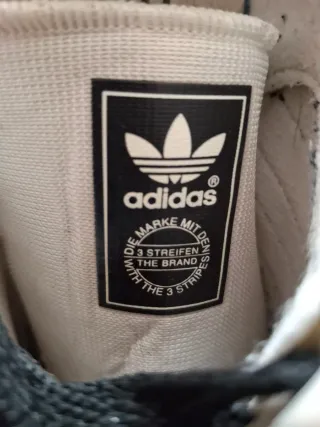 Zapatillas Adidas Blancas y Amarillas