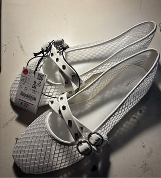 Zapatos planos Lefties blancos talla 37