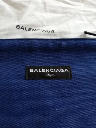 Pochette Balenciaga blu nuova