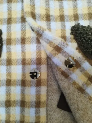 Cazadora a cuadros sin estrenar