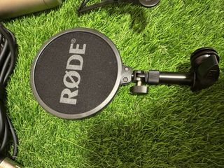 Micrófono Rode + Pack Estudio