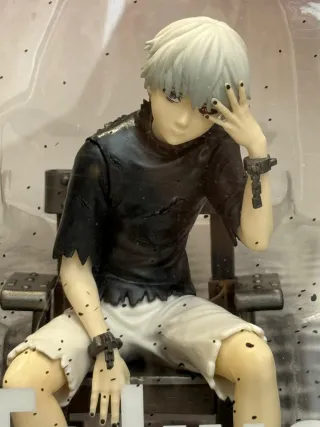 Ken Kaneki Figure - Tokyo Ghoul