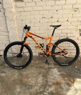 Bicicleta doble Giant Stance 27,5 talla L