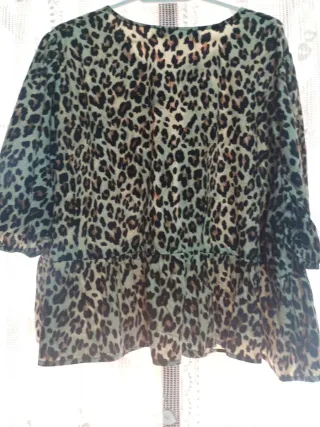 Camisa Primark Estampado Animal Talla XL TIPO TOP