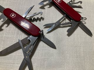 2 Canivetes Victorinox Mountaineer/Climber