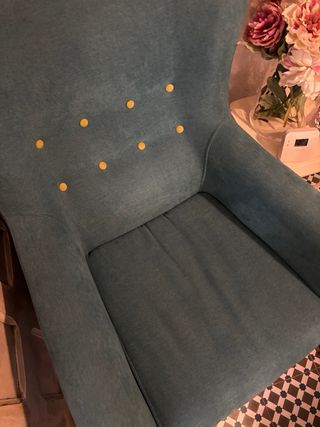 Sillon Butaca verde y patas madera