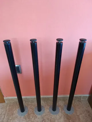 Juego 4 Patas Metálicas Negras regulables