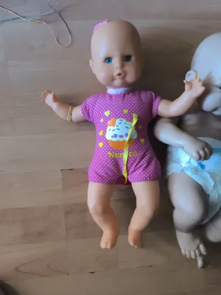 Lote 2 muñecos bebé