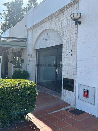 Local comercial en venta en Zona Norte en Estepona