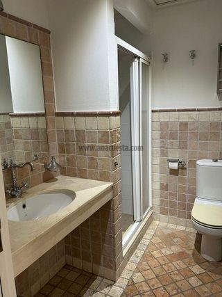 Local comercial en venta en Zona Norte en Estepona