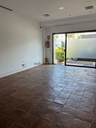 Local comercial en venta en Zona Norte en Estepona