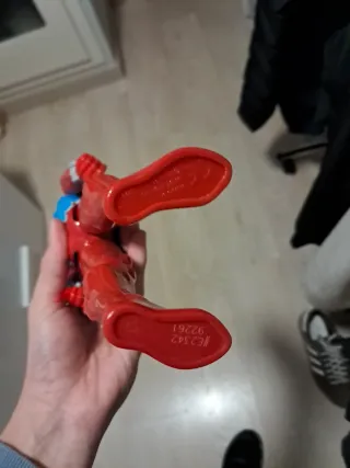 Figura Spiderman Scarlet Titan Hero Series