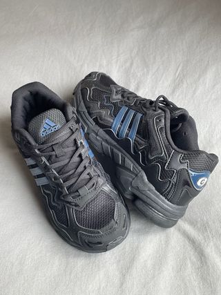 Adidas Bad Bunny Response CL Negro talla 41,5