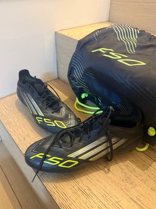 Botas de fútbol gama alta F50