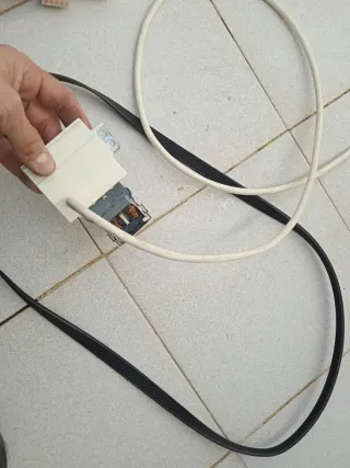 Placa base lavadora Innex valen para las indesit