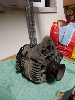 Alternador vw polo 6n 1.0