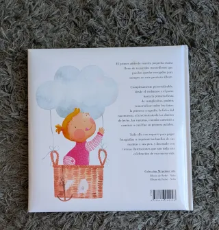 Libro bienvenida bebe-niña. Personalizable